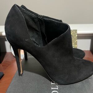 Sole Society Black Suede Heels